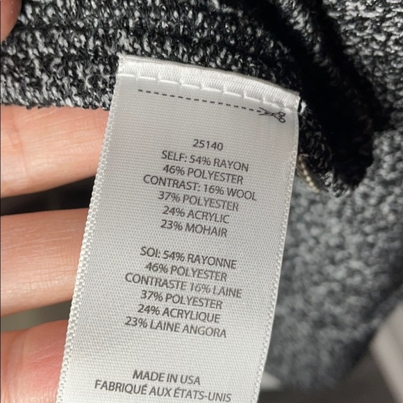 ANTHROPOLOGIE Dolan Houndstooth Boucle Sweater - Picture 8 of 8